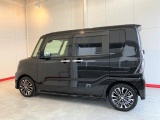 安全安心な走行のために、納車前には小さなクルマを知り尽くしたエキスパートが基本性能に関わる機能や状態を徹底的に点検しています。