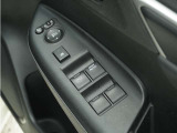 ◆パワーウィンドウスイッチ◆運転席から全席の窓の開閉操作を行うことが出来いつでも換気ができます!