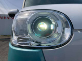 LEDヘッドライトはハロゲンランプの約2倍の明るさと、より遠くまでの照射距離!夜間の運転も安心です!