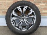 スタッドレスタイヤ 225/60R18