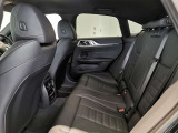 数ある認定中古車の中から群馬BMWプレミアムセレクション前橋をご覧いただきまして誠にありがとうございます。ベテランスタッフがお客様のご質問に丁寧にご回答させていただきますので宜しくお願いします。