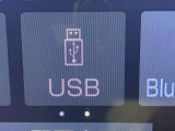 USB接続できます。スマホと接続して音楽を楽しんでください。