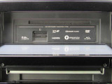 純正メモリーナビ(MM518D-L) CD・DVD・ブルーレイ再生  CD録音可 フルセグTV  Bluetooth対応★携帯電話にダウンロードした音楽が車内でも楽しめます。ハンズフリー通話も可能です!