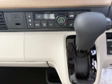 ☆弊社の整備工場には国家資格を持った整備士が多数在籍しております。また、軽自動車だけでなく普通車や外車の整備も実施しておりますのでご購入いただいたお車だけでなくご家族のお車の整備もお任せください☆