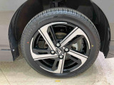 自動車保険もおまかせ下さい!保険資格をもったスタッフがお客様のニーズにあったプランをご提案させていただきます。