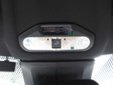 ご納車前には360度にわたる厳格な自社点検整備も実施しています。安心してお乗りいただける状態でご納車いたします。