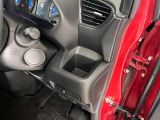 【ドリンクホルダー】さまざまな場所にございます。