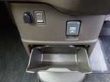 お車は一生の内にそう何度も買いなおされるものではありません。なので後悔の無いお車選びとカーライフ私たちケイスマイルにサポートさせて下さい!