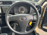 自動車保険も取り扱っております。お車ご購入の際に、お気軽にご相談下さい。万が一の時に備えて、お客様に合ったプランをご提案します。