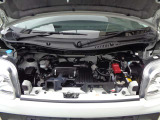 660CCのエンジンを積んでいます。軽ならではの軽快な走りをお楽しみください。