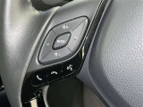 ステアリングスイッチ装備!運転しながら手元でオーディオの操作などができます。