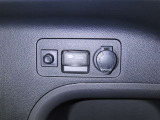 AC100V1500Wのコンセントを装備しております。