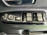 パワーウィンドウ付き☆運転席で全部の窓を開閉することが可能!!