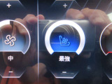 ベンチレーションシート装備です。