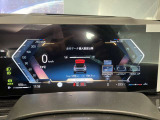 『運転』に対するBMWのこだわりはメーターパネルにも表れております。視野性の良いメーターパネルは疲労感の軽減と、運転の楽しさをもたらしてくれます。