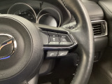 MRCC(マツダレーダークルーズコントロール)は先行車との車間を維持しながら追従走行を行い、長距離でのドライバー負担を軽減させてくれます。