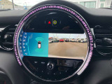 Bluetooth接続ができます。音楽を聴いたり、通話することも可能です!ディスプレイ画面はナビゲーション以外にも多くの機能が付いております♪