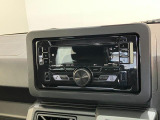 品質へのこだわり!フロアマットやシートなど車内をキレイに清掃し、ニオイや汚れなどを徹底的にクリーニングしてもらっております。室内はピカピカです☆