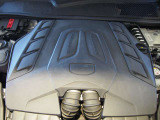4.0 L V型8気筒ツインターボエンジン