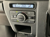【オートエアコン】AUTOボタンを押してお好みの温度を設定!快適な室温でドライブをお楽しみいただけます♪