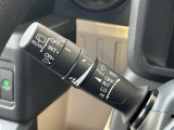 ホンダセンシング装着車となっております。衝突軽減ブレーキ、誤発進抑制機能、歩行者事故低減ステアリング、路外逸脱抑制機能、アダプティブクルーズコントロール、車線維持支援システム他、安全運転を幅広く支援。