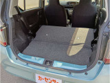 シートを倒しますと、それなりの荷物を積むことが出来ます