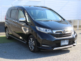 当社の優秀なスタッフがしっかり点検整備をさせていただいてからご納車いたします!さらに!エンジンオイル、エレメント・ミッションオイル・ワイパーゴムを新品交換になります!これで安心して乗って頂けます!
