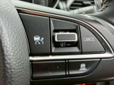 アダプティブクルーズコントロール搭載車となっております。設定した車間距離を保ちながら加速・減速、さらに自動追従をすることで、運転操作の負担を軽減します。
