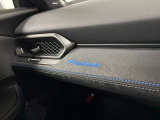 PRELUDEの刺しゅうロゴが車内に更なる高級感と特別感を与えてくれます。