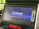【純正ナビ】人気の純正ナビを装備しております。ナビの使いやすさはもちろん、オーディオ機能も充実!キャンプや旅行はもちろん、通勤や買い物など普段のドライブも楽しくなるはず♪