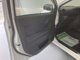 ダイハツディーラーでは「ダイハツ認定U-CAR」という基準を設け、車選びに詳しくないお客様でも「安心して選べる」をご提供しています。