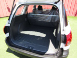 大きなお荷物も広々としたトランクに載せる事が出来ます。うれしいですね。