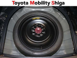 スペアタイヤ装着車です。もしもの時に安心ですね。