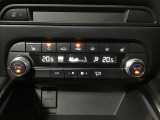 エアコンはオートエアコンです☆快適な空間で運転していただけます☆