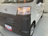 ご納車前に納車点検(法定12ヶ月点検相当)を実施し、基本性能に関わる機能や状態を徹底的に点検します。