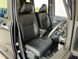 【運転席・助手席】内装ルームクリーニング済みです。しっかり綺麗にしていますので、是非、お確かめください。車に自信があるからこそ、是非一度ご来店頂き内外装も見てもらえると幸いです。