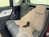 より多くの一般の方へ車を届けれればと思っておりますので同業者様への販売は極力控えさせて頂いております。ご了承下さい。