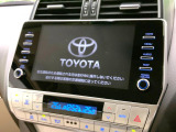【メーカー純正ナビ】インテリアに溶け込むスタイリッシュな「専用設計」メーカーナビを装備♪視認性や操作性など基本性能にも優れ、より上質なカーライフをお楽しみいただけます。
