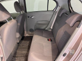 より多くの一般の方へ車を届けれればと思っておりますので同業者様への販売は極力控えさせて頂いております。ご了承下さい。