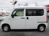このお車はホンダ純正光脱臭・抗菌加工を納車前に致します。光触媒消臭は光触媒と銀イオンにより消臭とウイルス除菌や抗菌効果のダブル効果で車内を快適に保ちます。