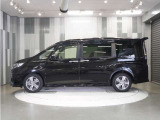 整備代金を車両本体価格に含んでおります。法定点検整備または定期点検を実施し、点検記録簿を発行致します。