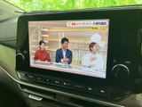 停車時にテレビ放送を視聴できます。移動中の視聴を促す表現は含みません。ご休憩の際に、ニュースやエンタメを楽しめます。