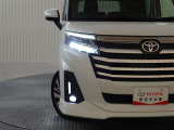 LEDヘッドライト&フォグライトで夜道を明るく照らしてくれるので安心♪