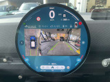 バックカメラ。音と映像で駐車をサポート!3D映像やパラノマビュー、サラウンドビューなど様々なモードに対応!