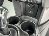 こちらのお車はMINI NEXT鶴ヶ島に展示中です。☆お問合せをお待ちしてます!
