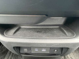 置くだけで携帯充電できます