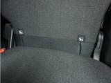 ◆ISOFIX◆シートベルトいらずでチャイルドシートと固定金具を連結するだけでガッチリ固定できます。