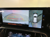 レクサスのお車はすべてバックモニターを標準装備。駐車時のご不安を解消する、パノラミックビューモニターも装備しています。