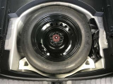 この車はスペアタイヤ付きになります。