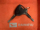 仕上がったお車はすべて自社輸送でスピーディに店舗まで配送いたします。気になるお車は店舗から店舗まで移動もできますのでお気軽にお問い合わせください。
